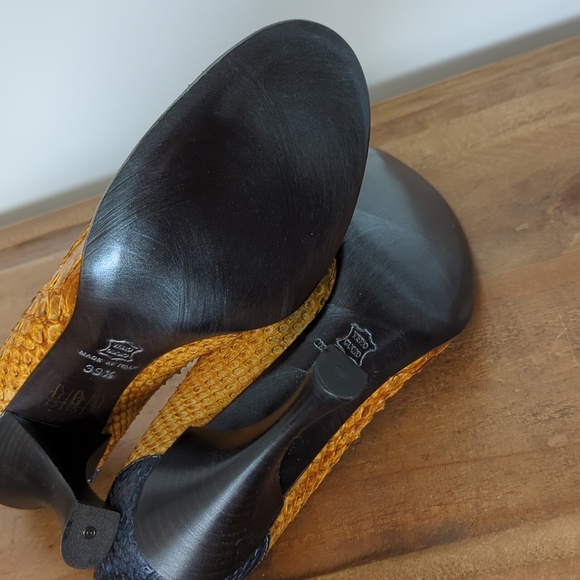 FINAL SALE 🆕🌿GIORGIO GALASSI PUMPS🌿 - Picture 7 of 10